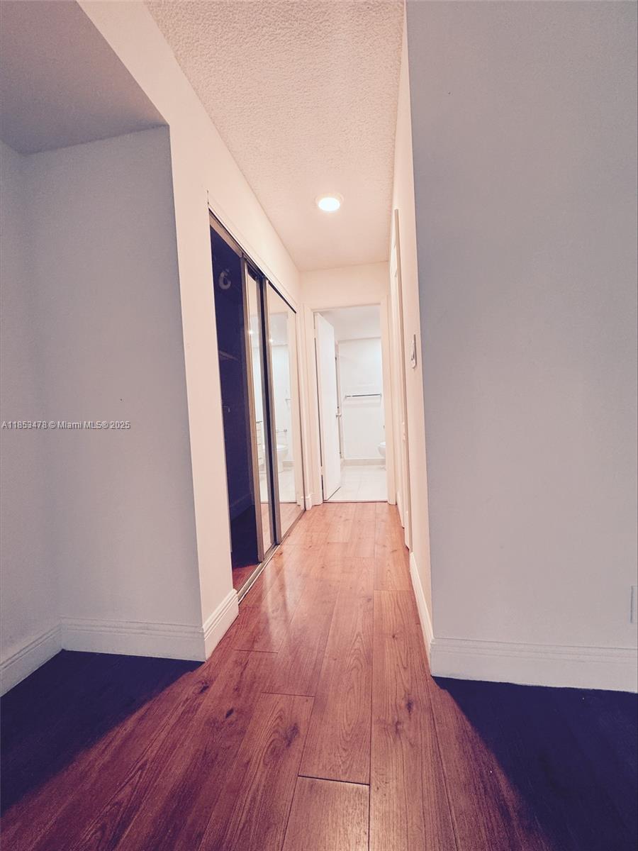 BUILDING THREE OF RACQUET - Residential Lease