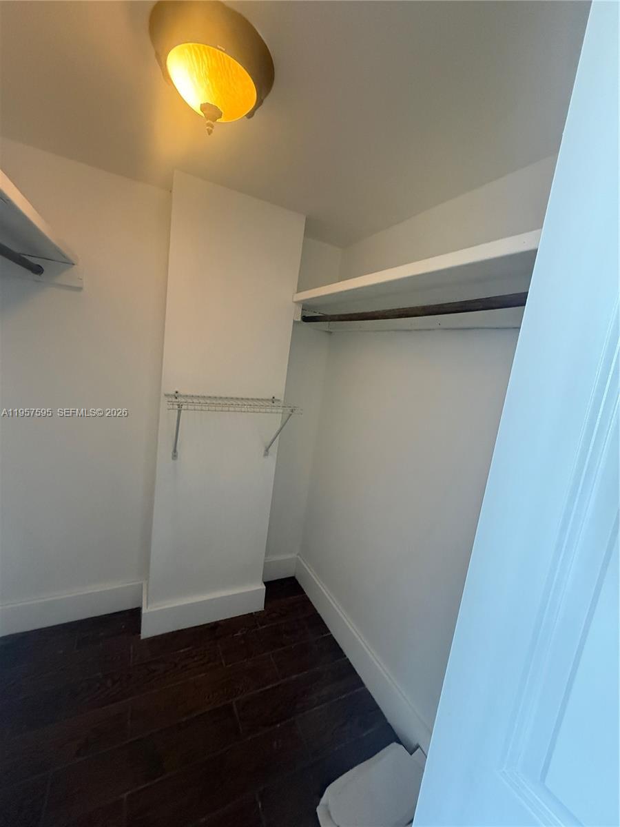 CRESTVIEW TOWERS CONDO - Residential Lease