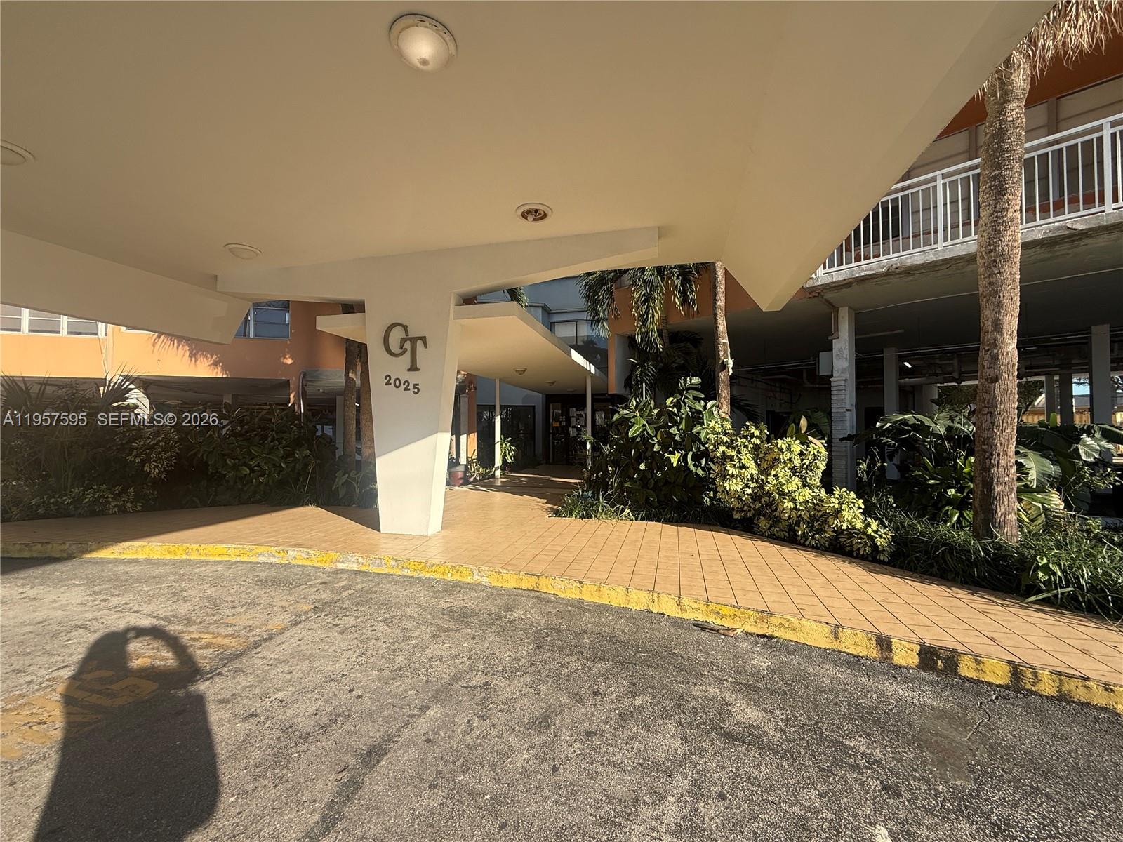 CRESTVIEW TOWERS CONDO - Residential Lease