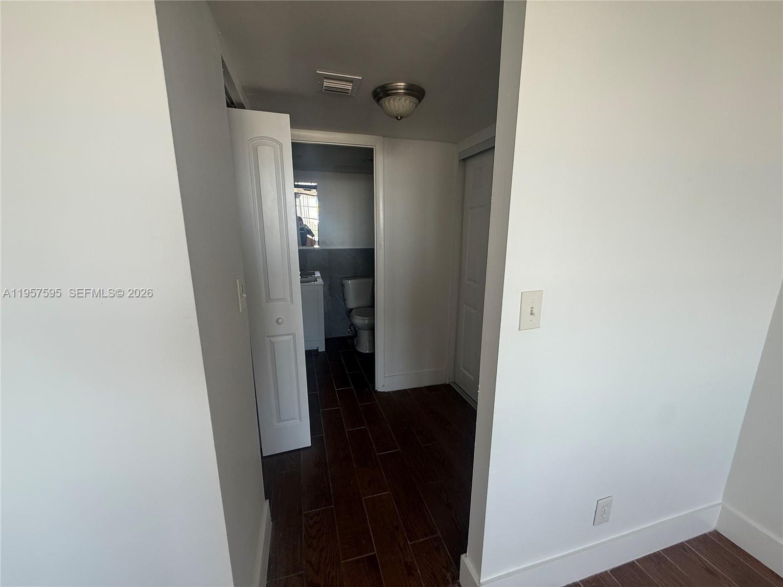 CRESTVIEW TOWERS CONDO - Residential Lease