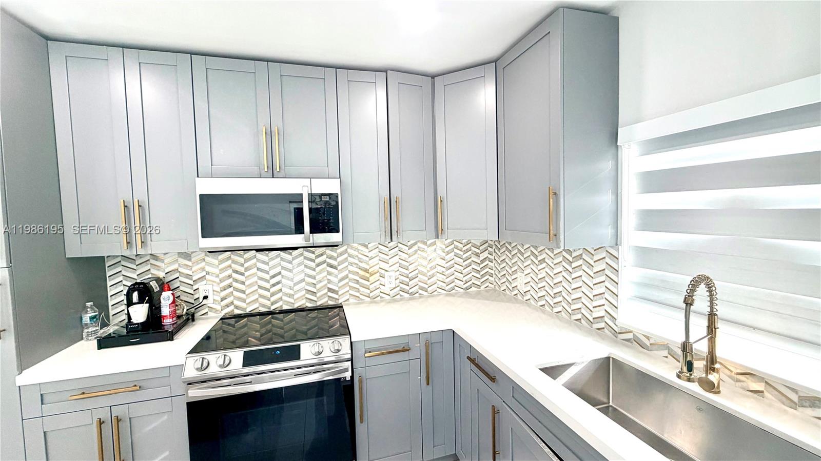 RICHMOND HEIGHTS - Residential