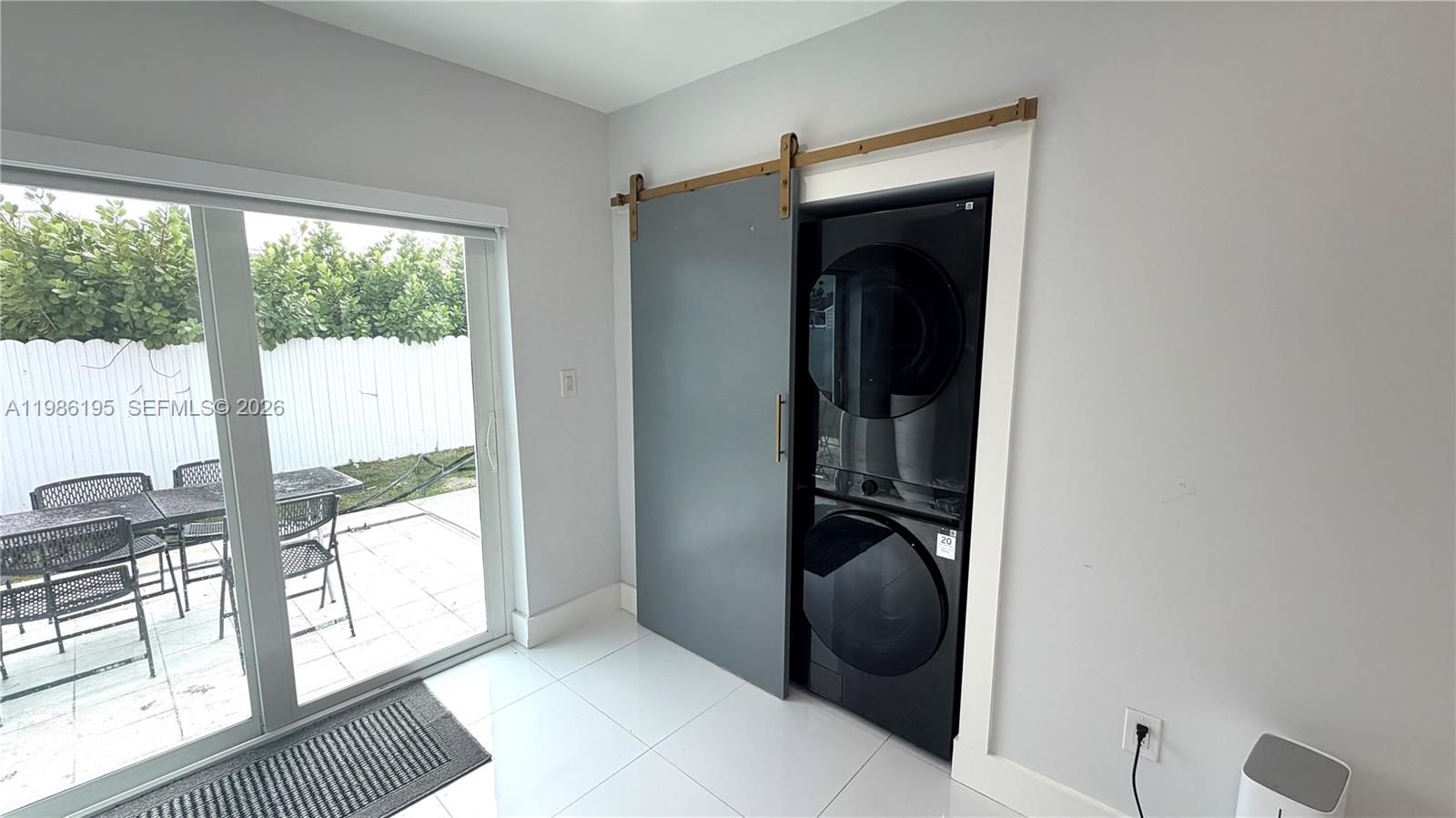 RICHMOND HEIGHTS - Residential