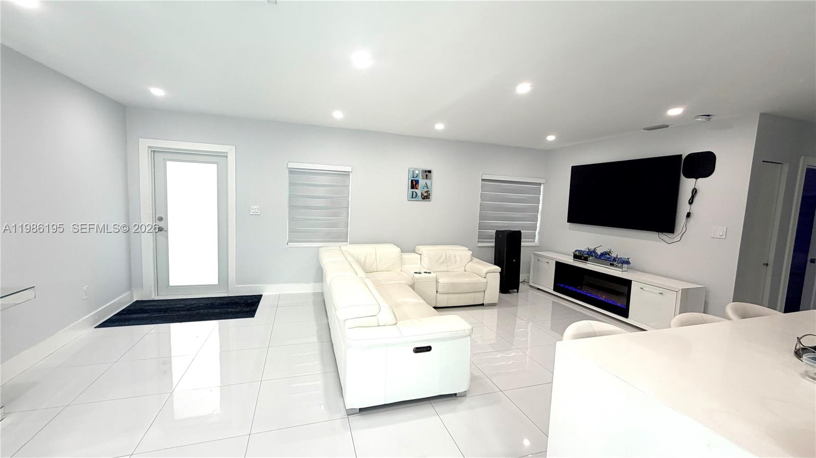 RICHMOND HEIGHTS - Residential