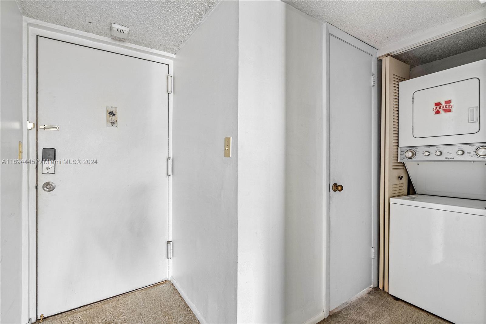 6195 Rock Island Rd 413