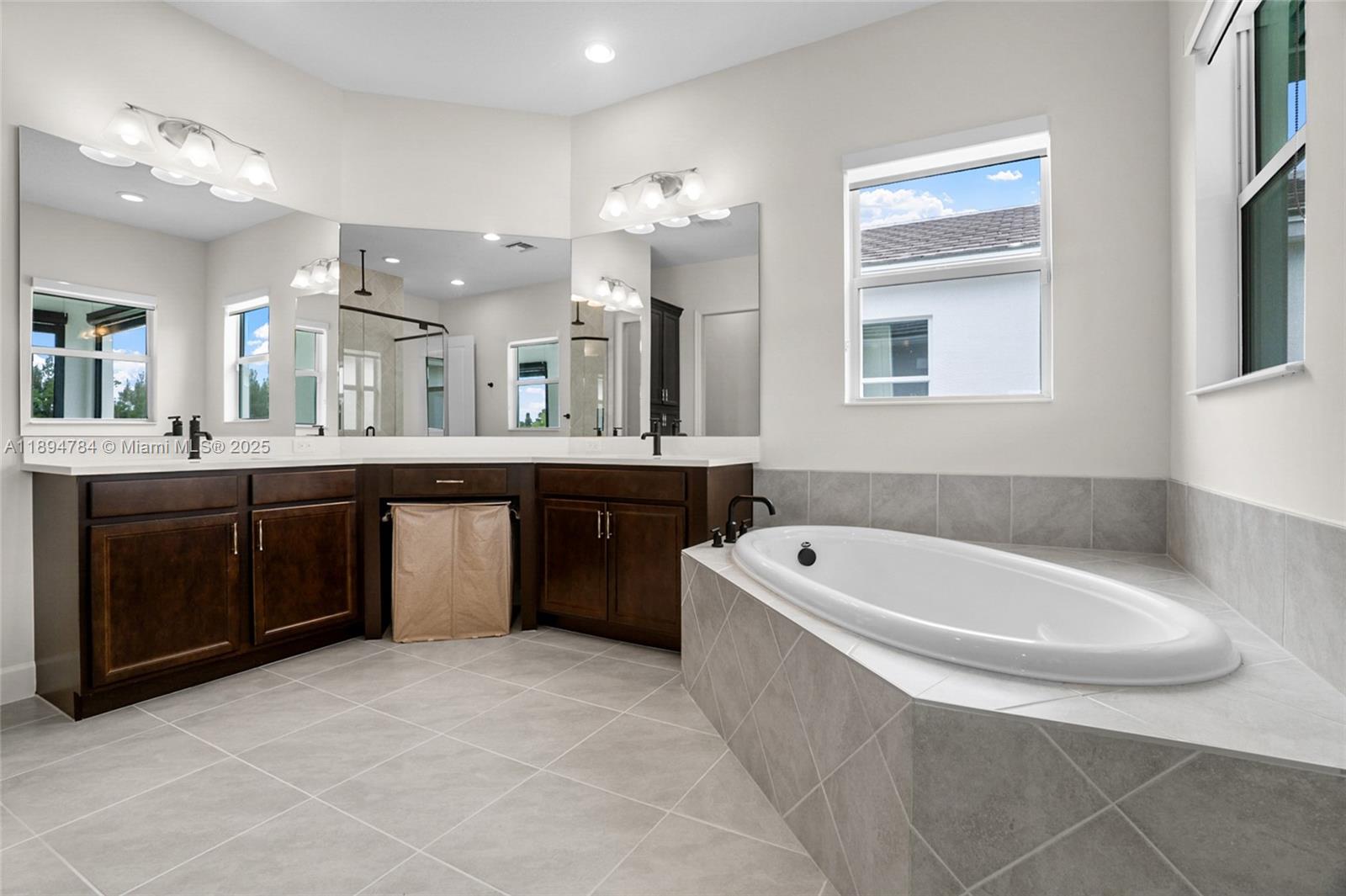 WOODLANDS OF WESTLAKE - Residential