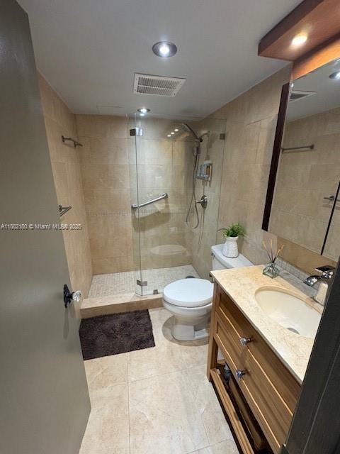 MAINSAIL CONDOMINIUM - Residential Lease
