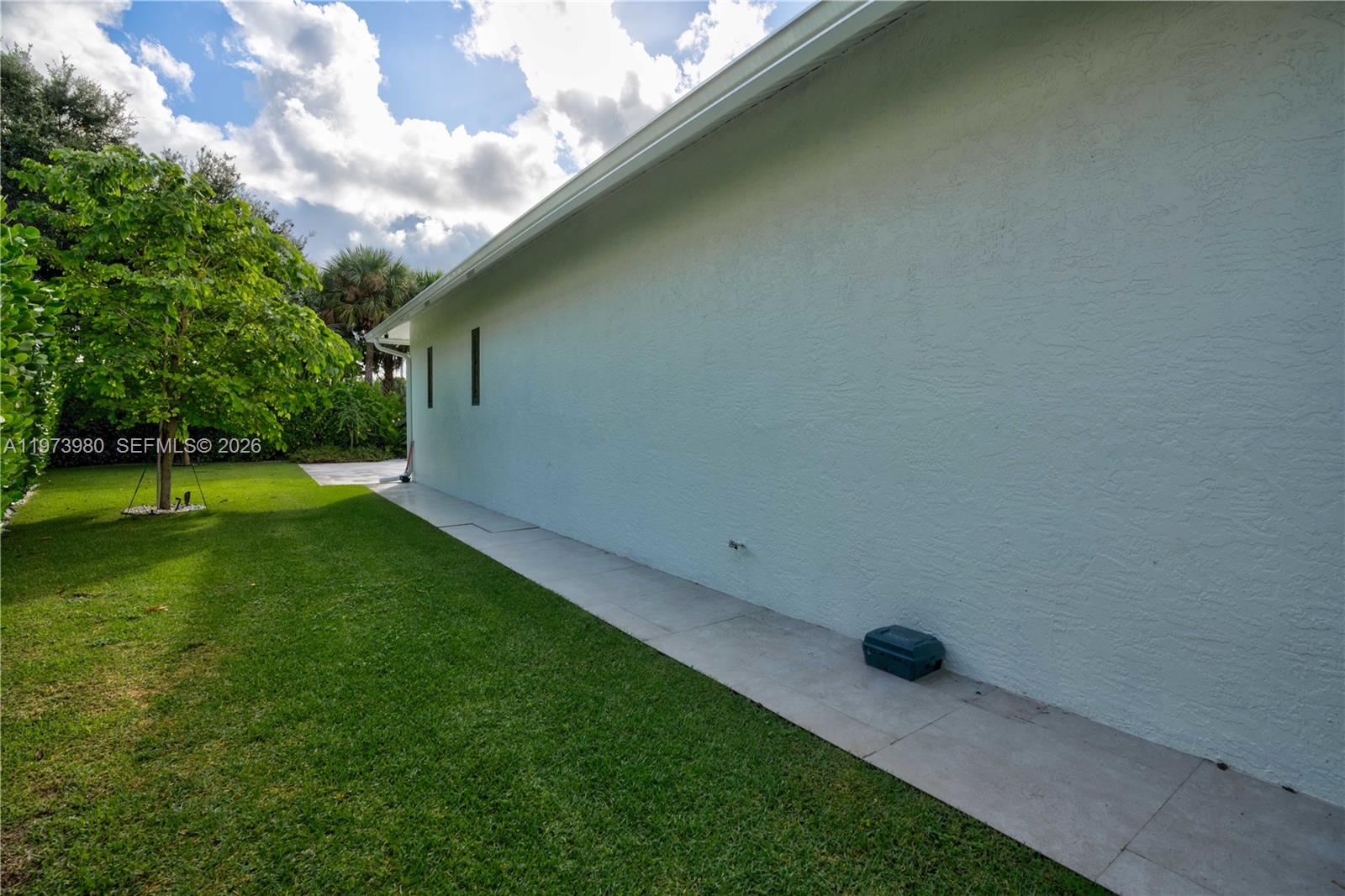 WATERWAY MANOR - Residential