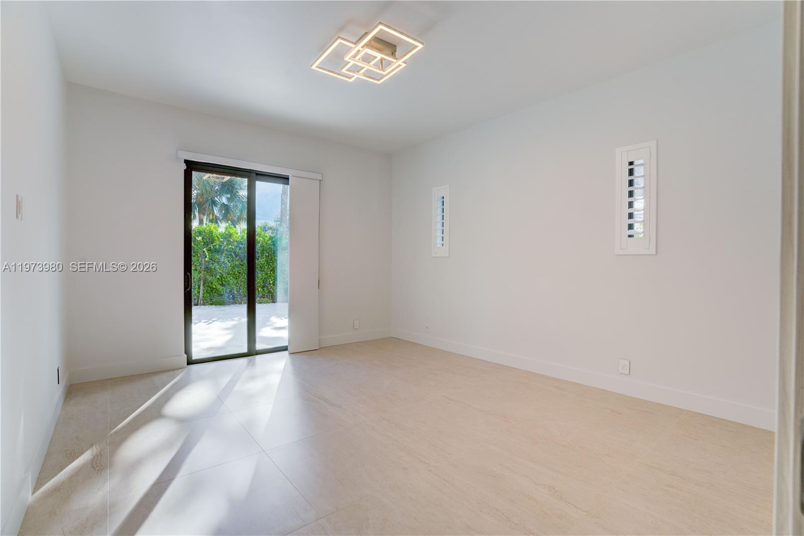 WATERWAY MANOR - Residential