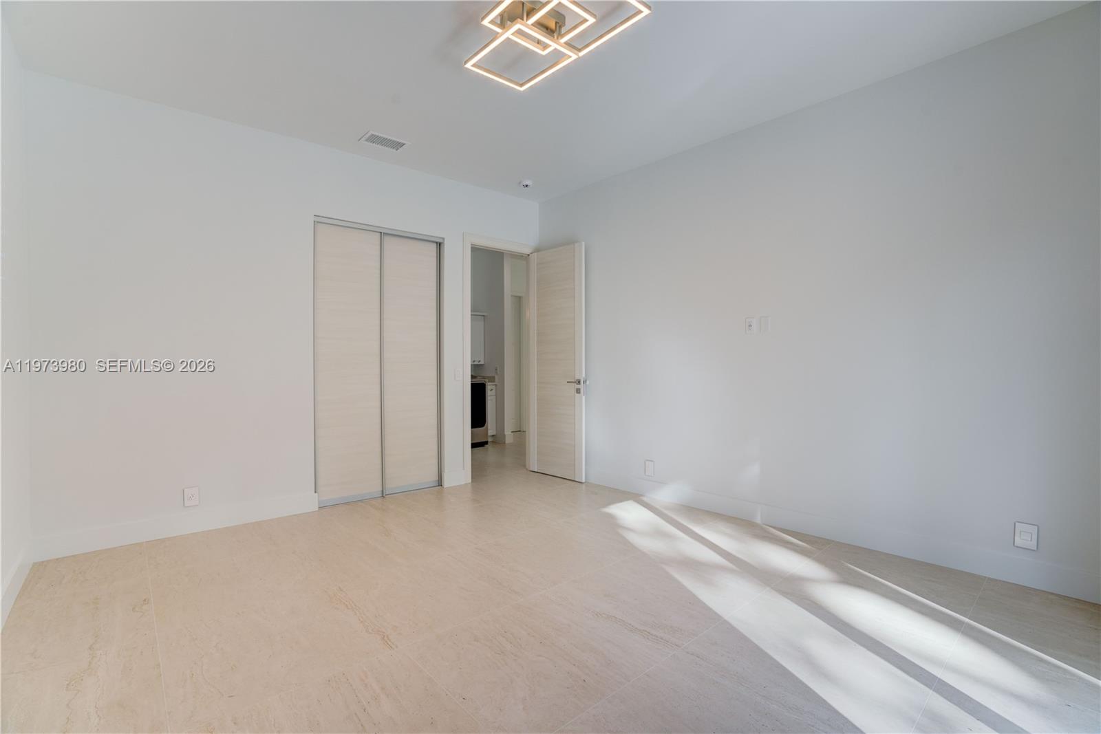 WATERWAY MANOR - Residential