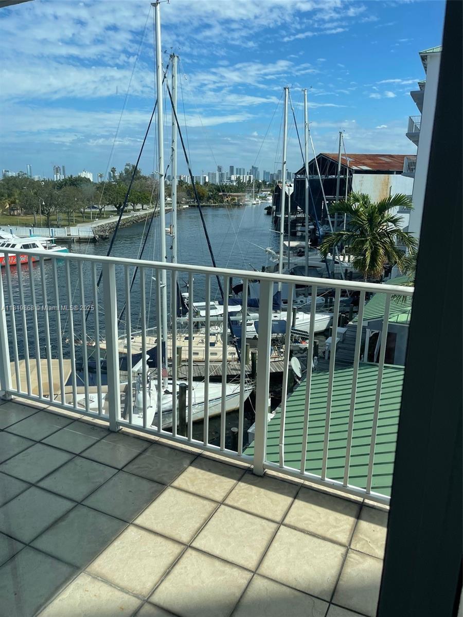 Rental Property at 2475 Nw 16 Rd 414, Miami, Broward County, Florida - Bedrooms: 2 
Bathrooms: 2  - $2,250 MO.