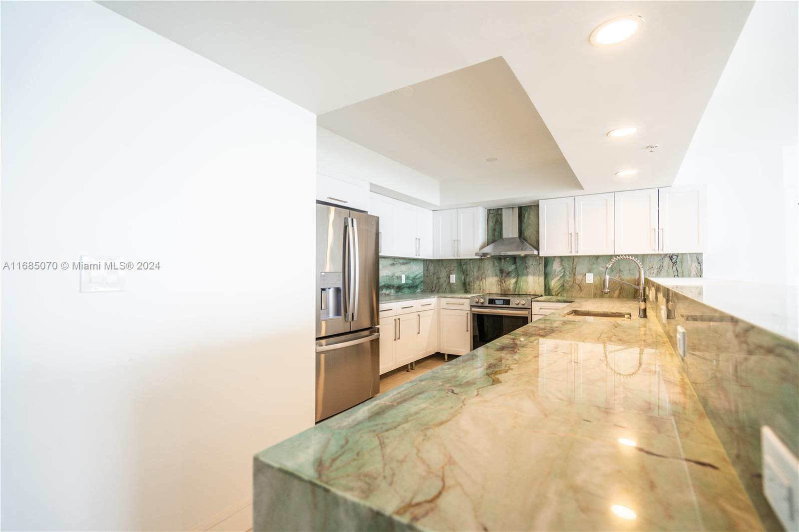 1800 Sunset Harbour Dr 1902/4 Dr 1902/4