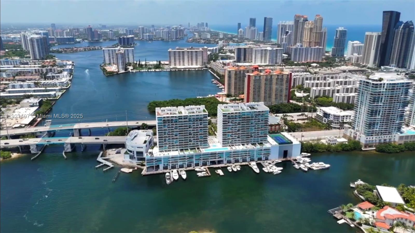 400 SUNNY ISLES CONDO EAST - Residential