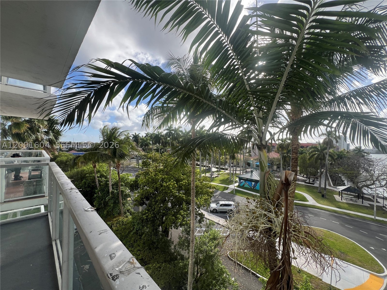 5099 NW 7th St 505