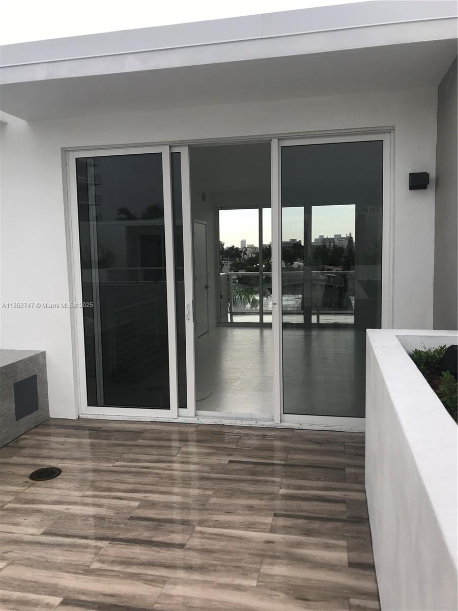 BAY HARBOR ISLAND - Residential Lease