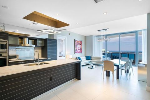 200 Biscayne Boulevard Way 4707 Miami FL 33131