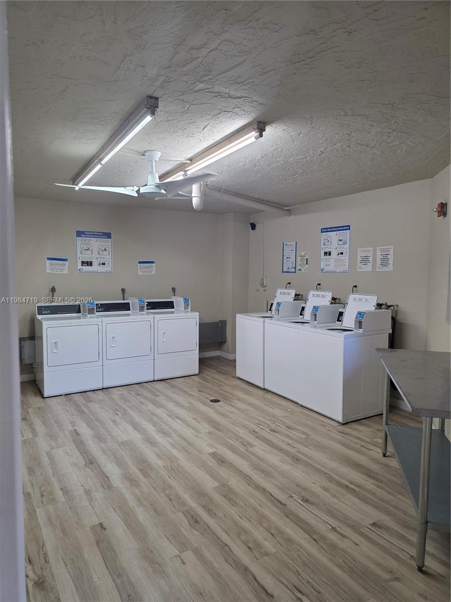 THE HORIZONS CONDO #5 - Residential