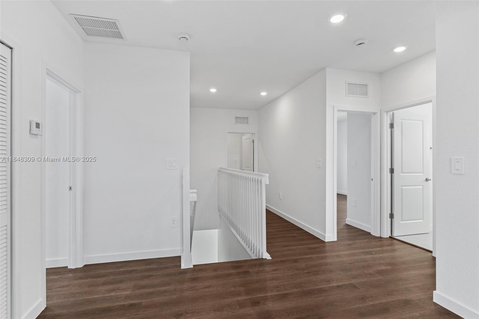 SUNRISE ESTATES - Residential