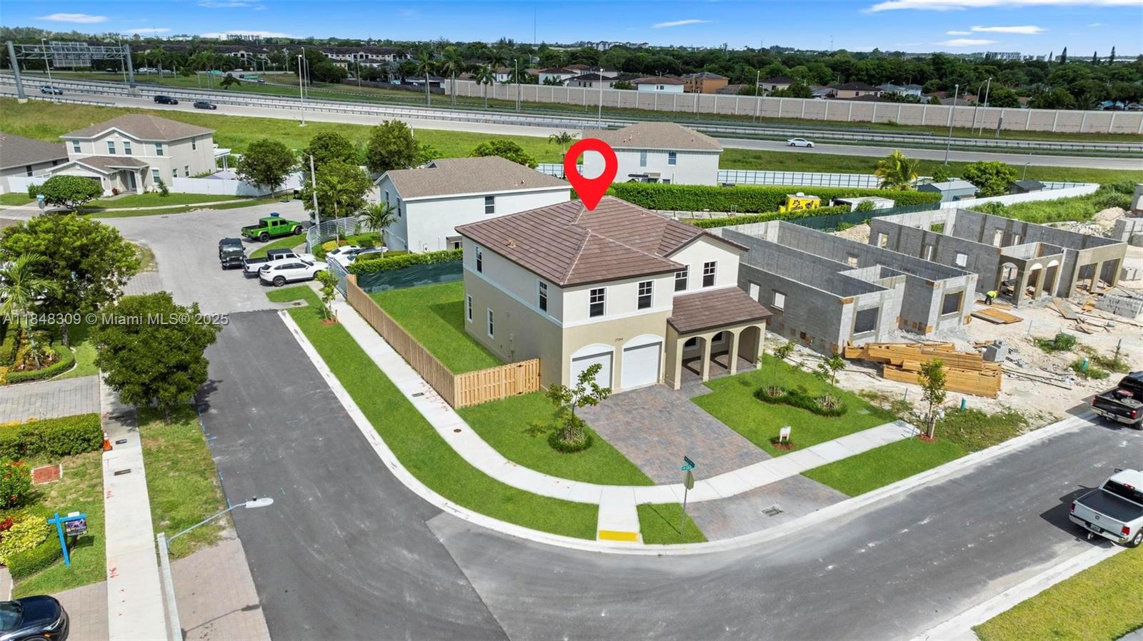 SUNRISE ESTATES - Residential