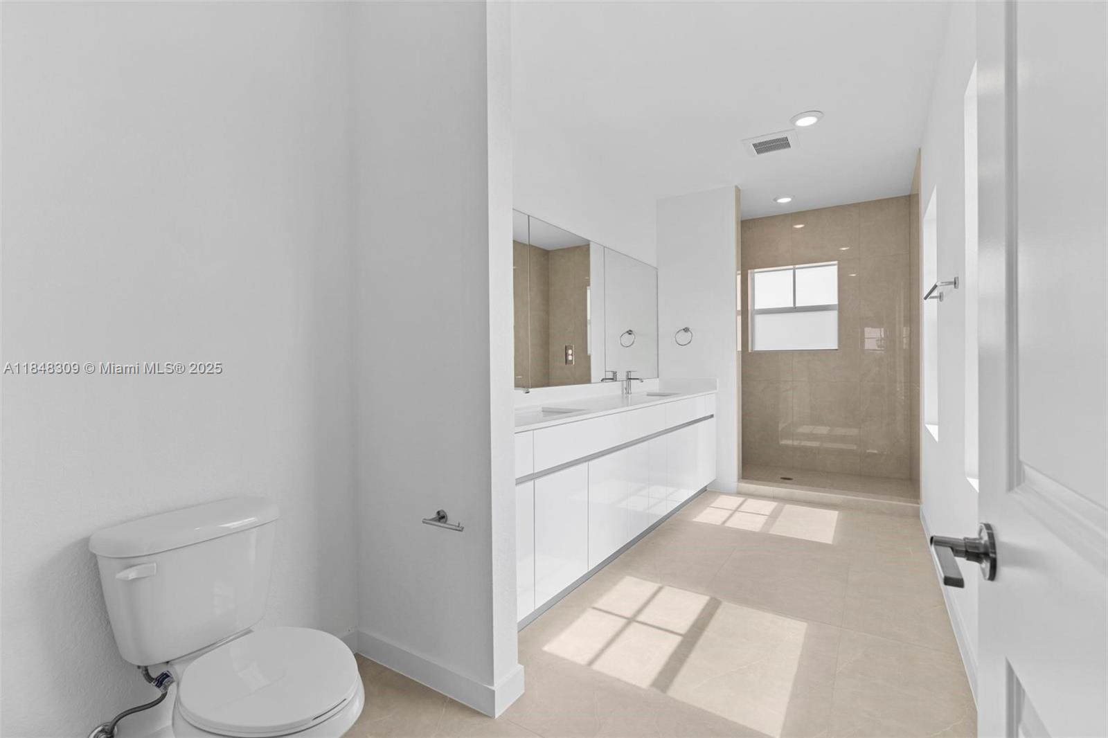 SUNRISE ESTATES - Residential