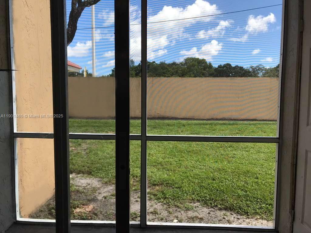 VERANO AT MIRAMAR CONDO - Residential Lease