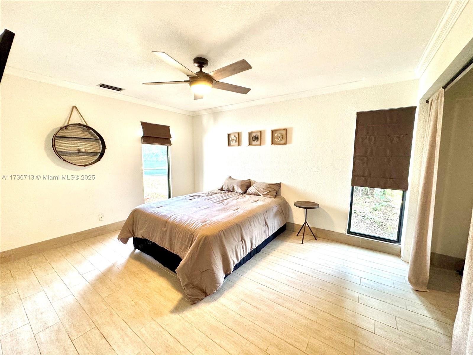 LAKEVIEW - Residential