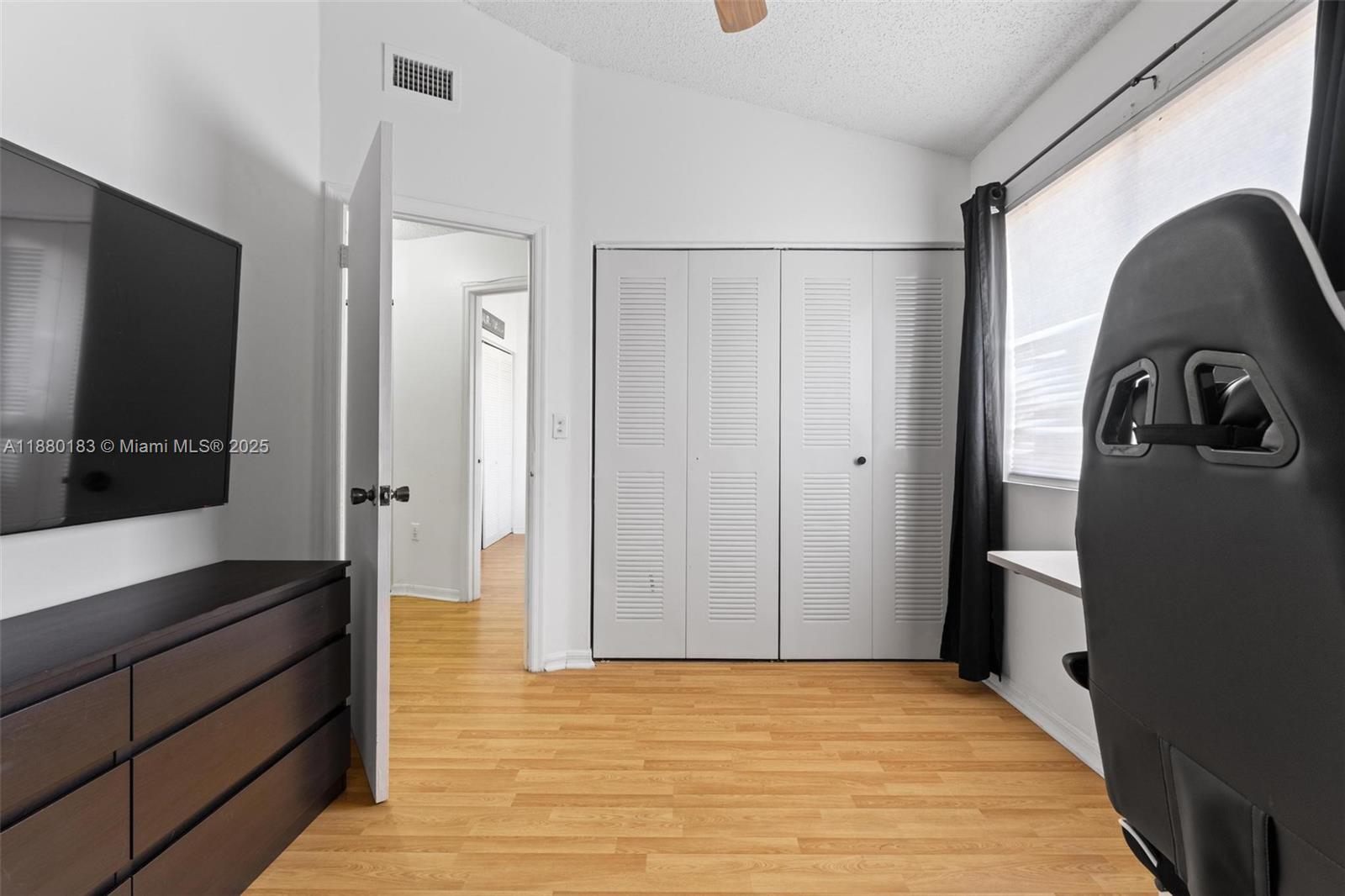 PASEO REAL CONDO - Residential