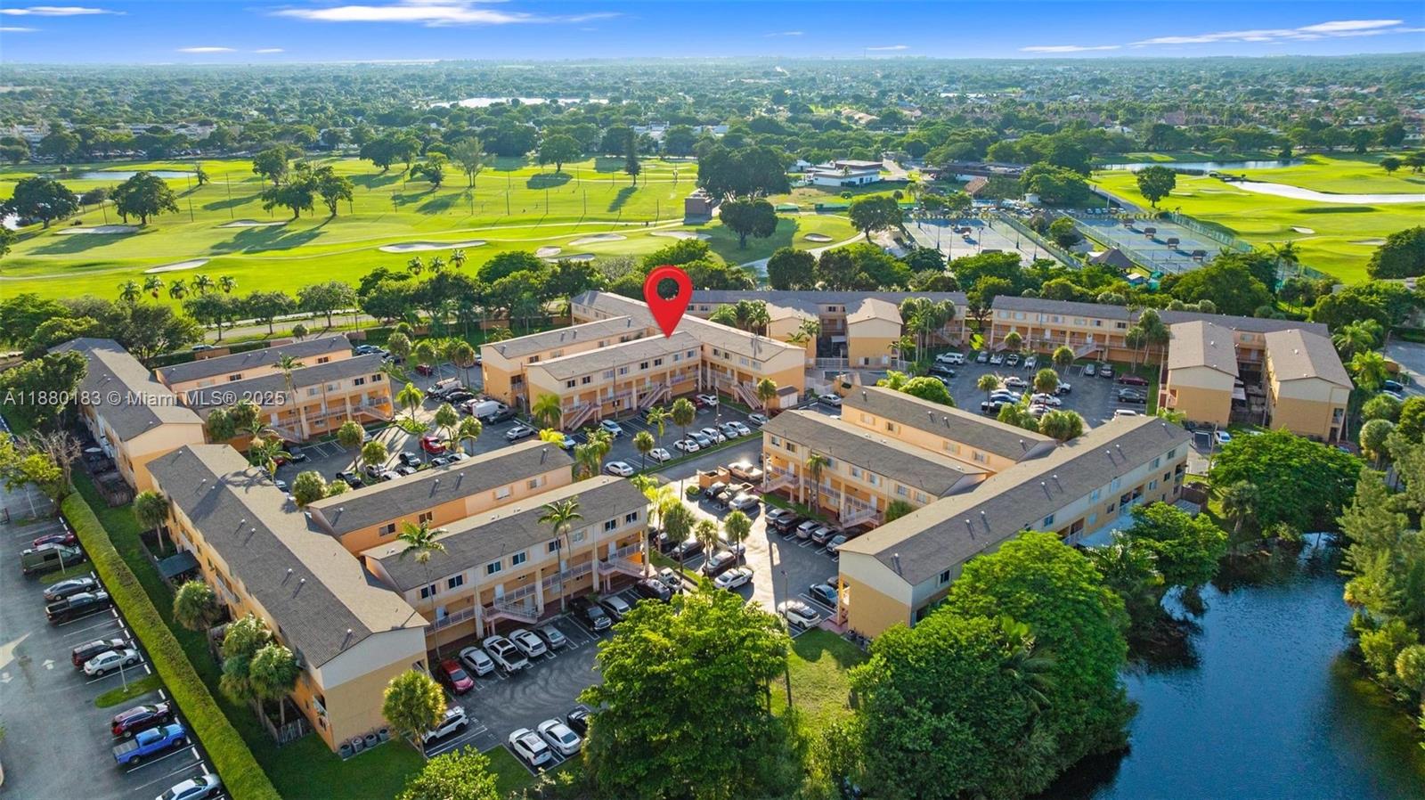 PASEO REAL CONDO - Residential