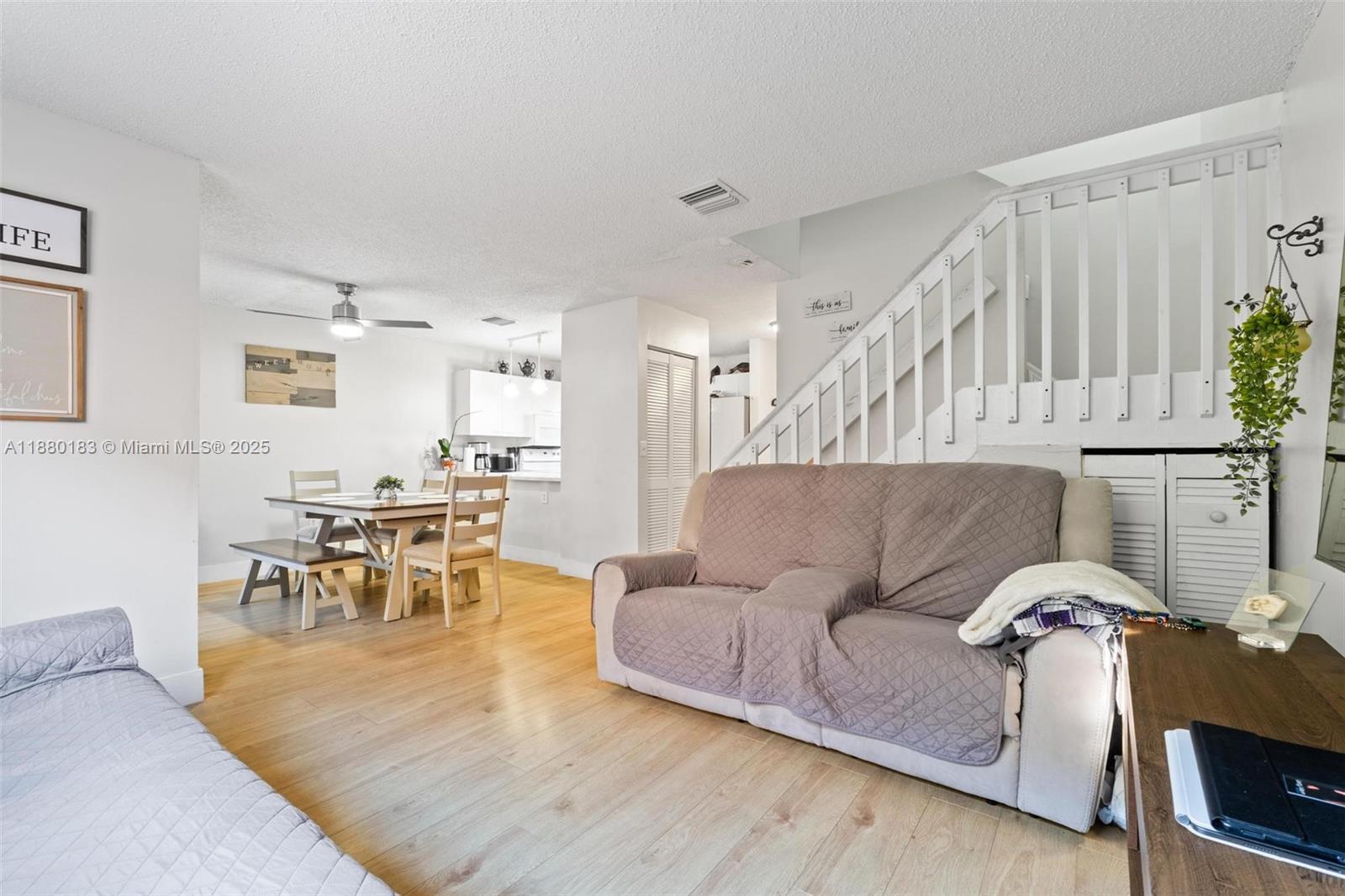 PASEO REAL CONDO - Residential