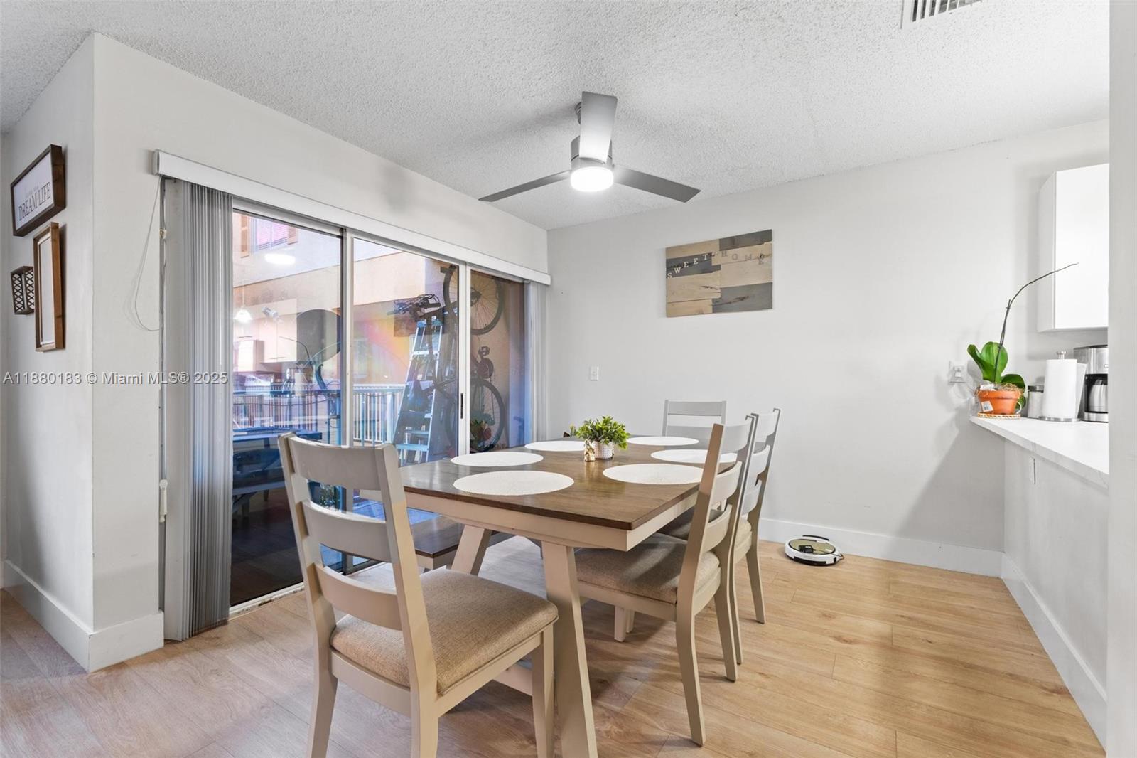 PASEO REAL CONDO - Residential