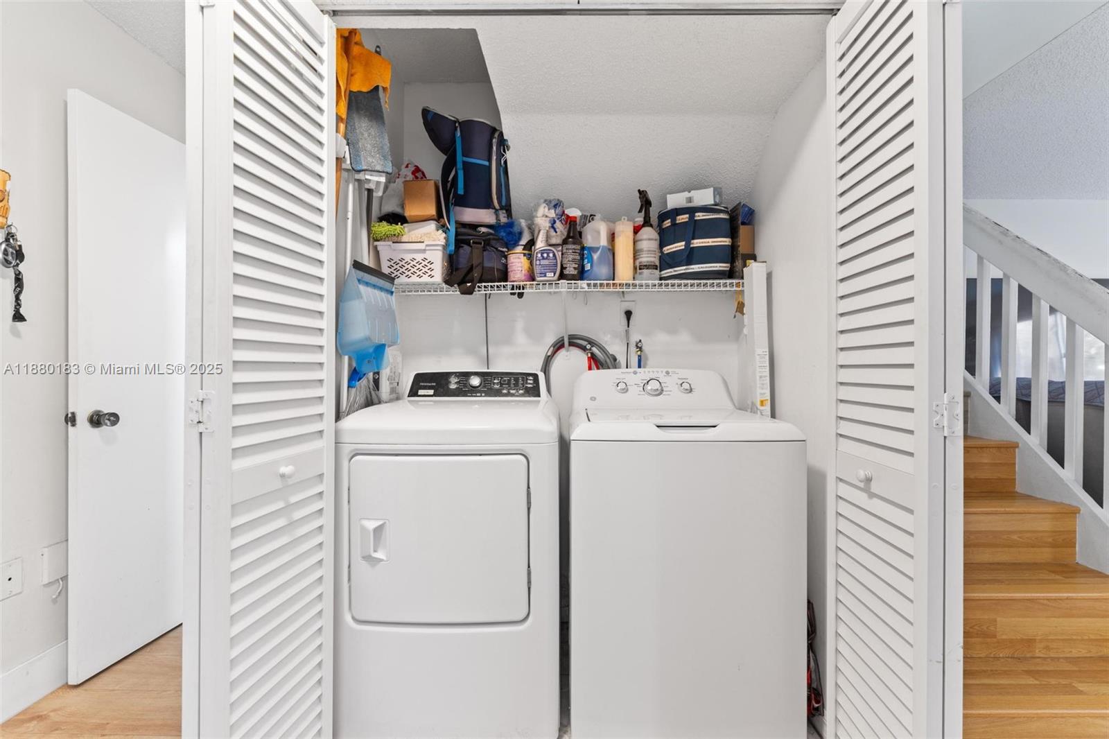 PASEO REAL CONDO - Residential