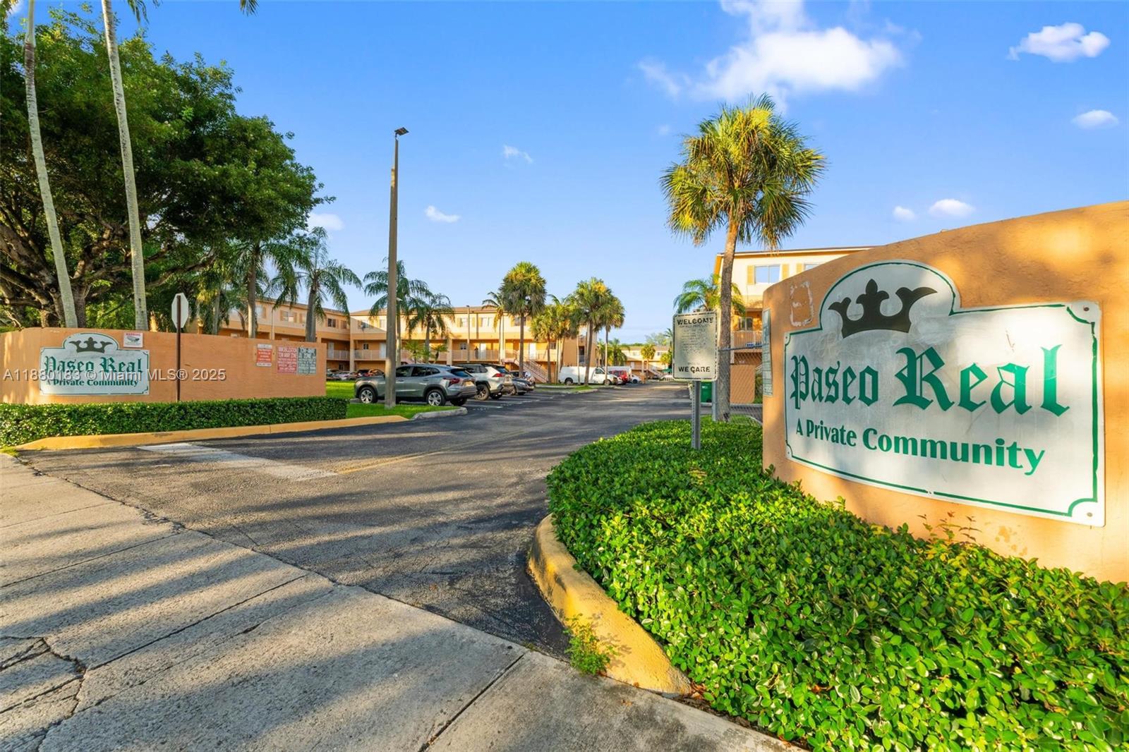 PASEO REAL CONDO - Residential