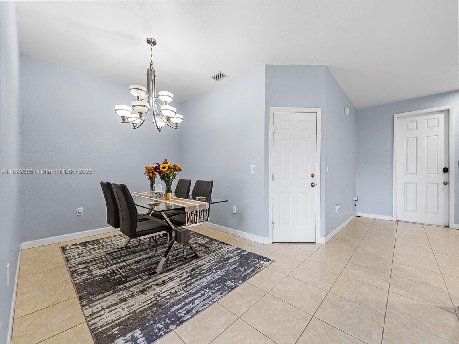 SILVER PALM EAST SEC TWO - Residential