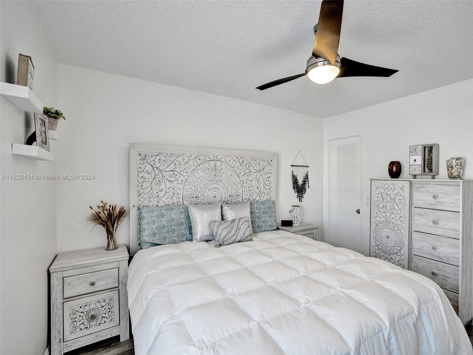 KINGS POINT NORMANDY COND - Residential
