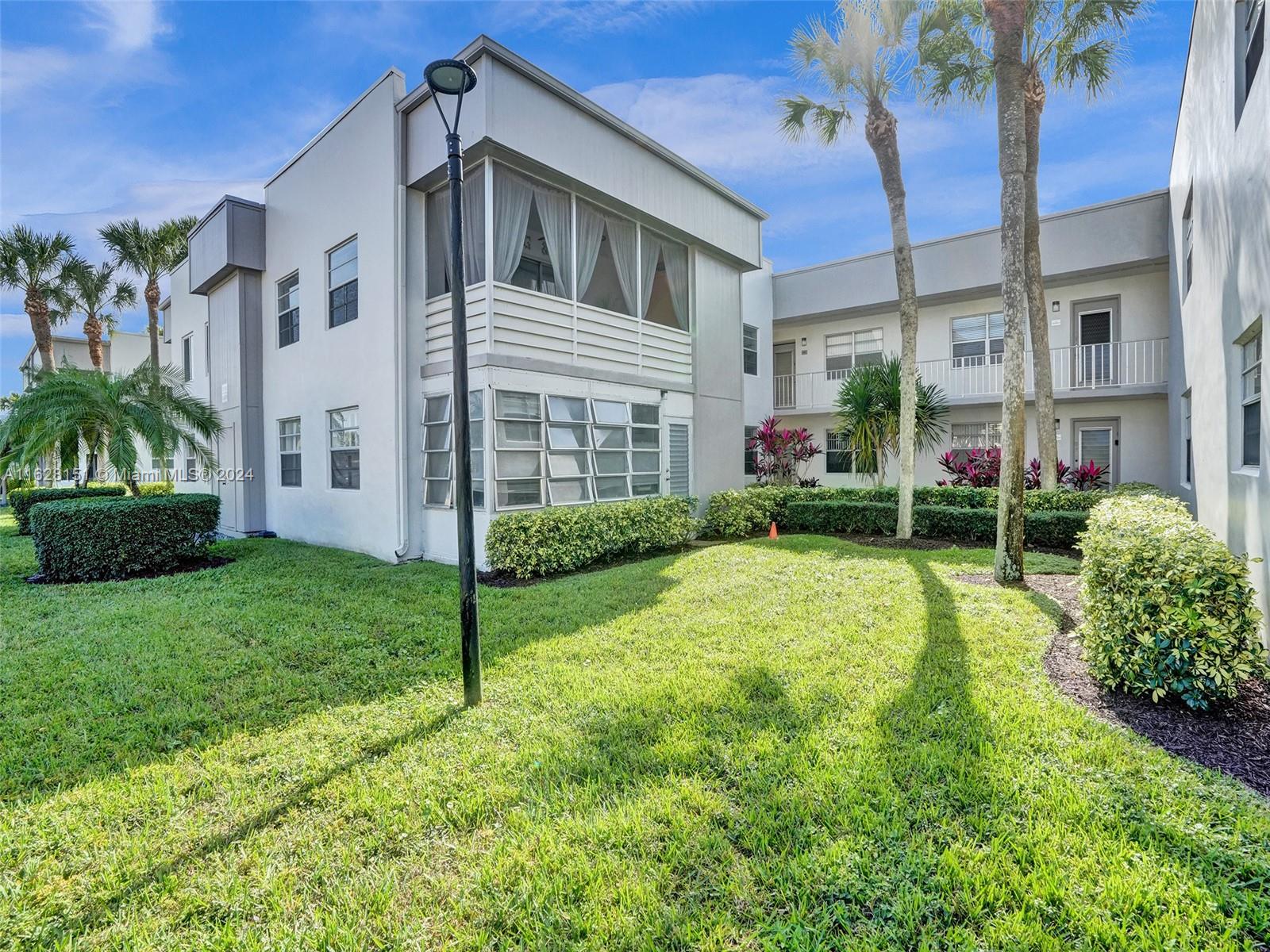 KINGS POINT NORMANDY COND - Residential