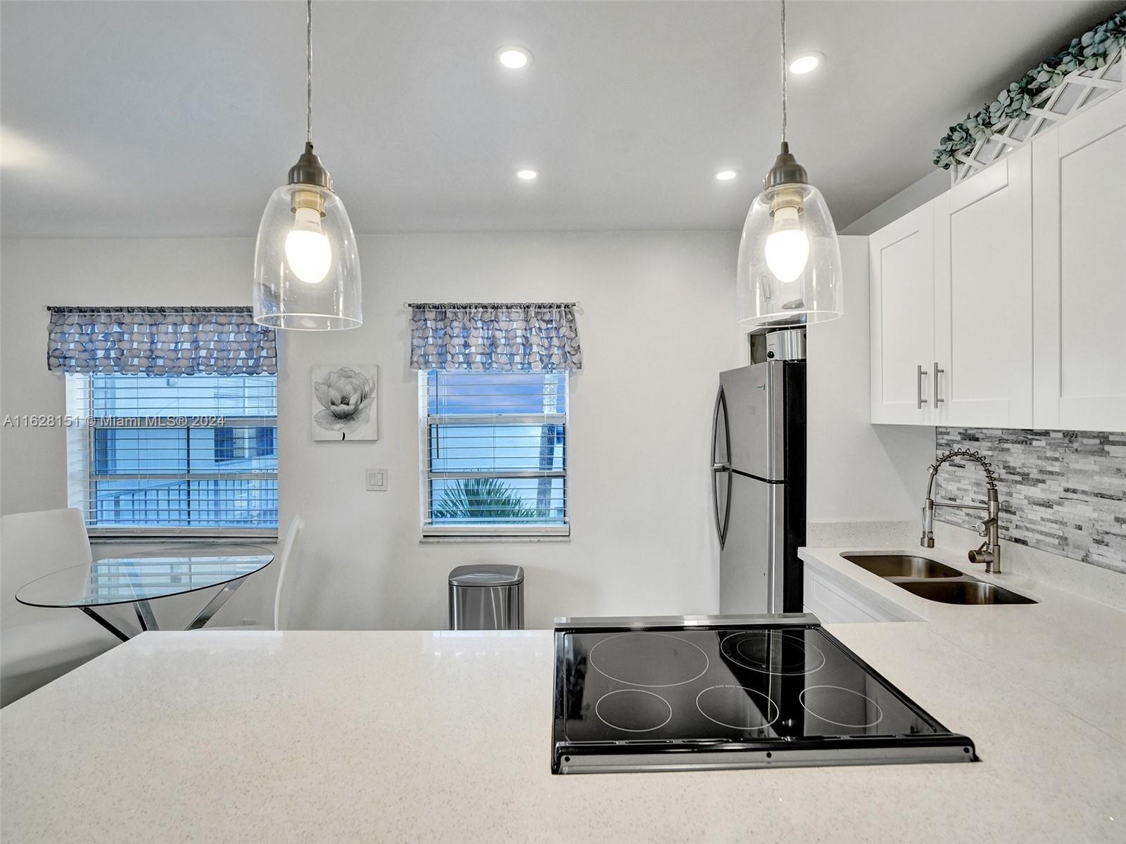 KINGS POINT NORMANDY COND - Residential