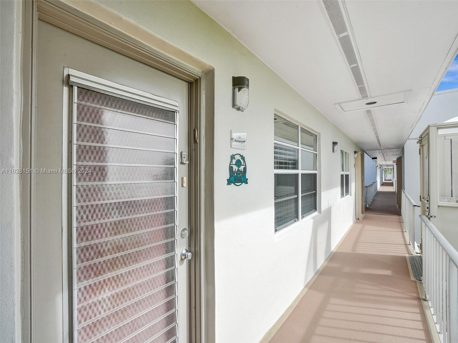 KINGS POINT NORMANDY COND - Residential