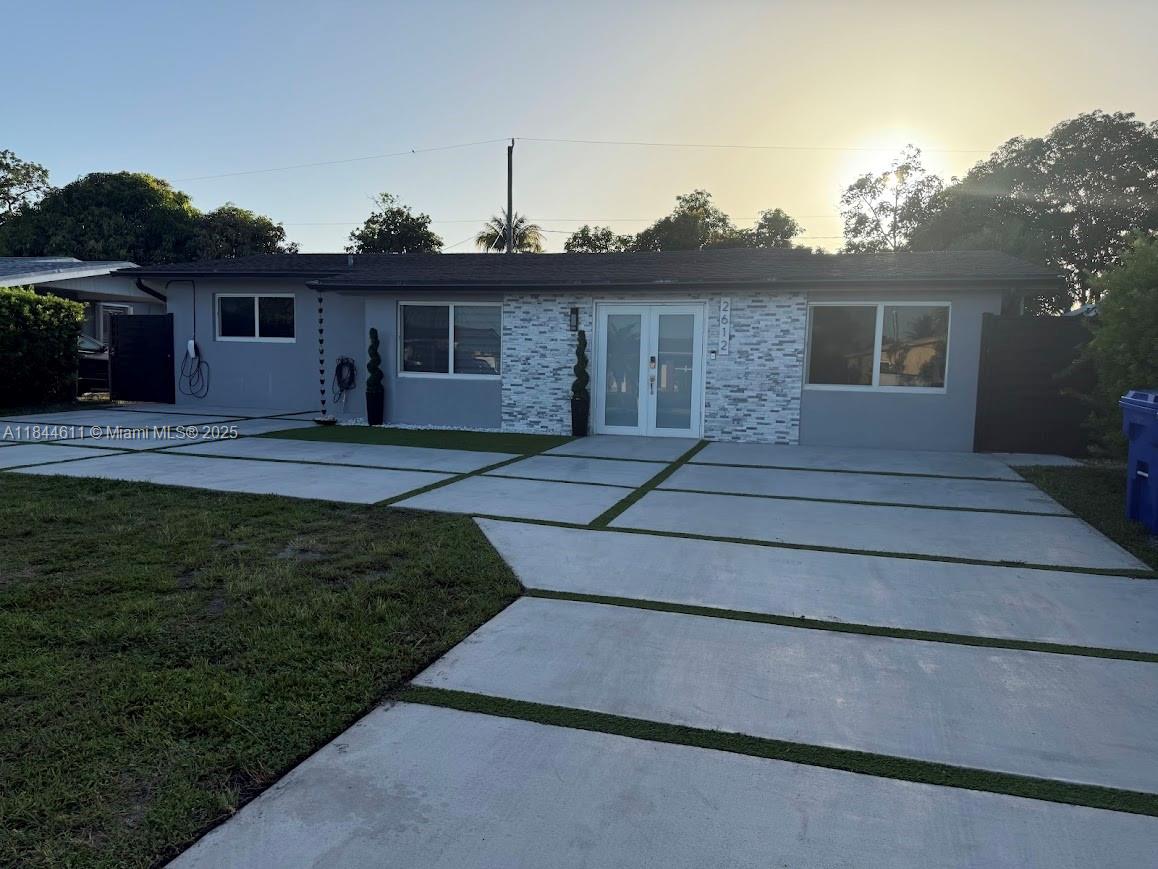 Beautifully remodeled single-family home with 3bedrooms and 2 bathrooms. The open-concept kitchen seamlessly integrates with the living and dining areas, creating a bright and inviting space perfect for entertaining. Include a laundry room, a large driveway, and a private patio. The property also features a fully independent efficiency unit, currently rented with a separate entrance, ensuring privacy for all occupants. Some furniture and decor currently in the home can be included as part of the lease upon request. The rental terms are only the first month's rent and a one-month security deposit are required. Located in a peaceful Miramar neighborhood, this home provides easy access to shopping, dining, and major roadways. Available for move-in starting September 1. Come and see it!