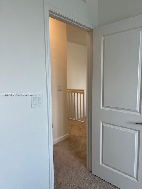 MIAMI LAND & DEVELOPMENT - Residential Lease