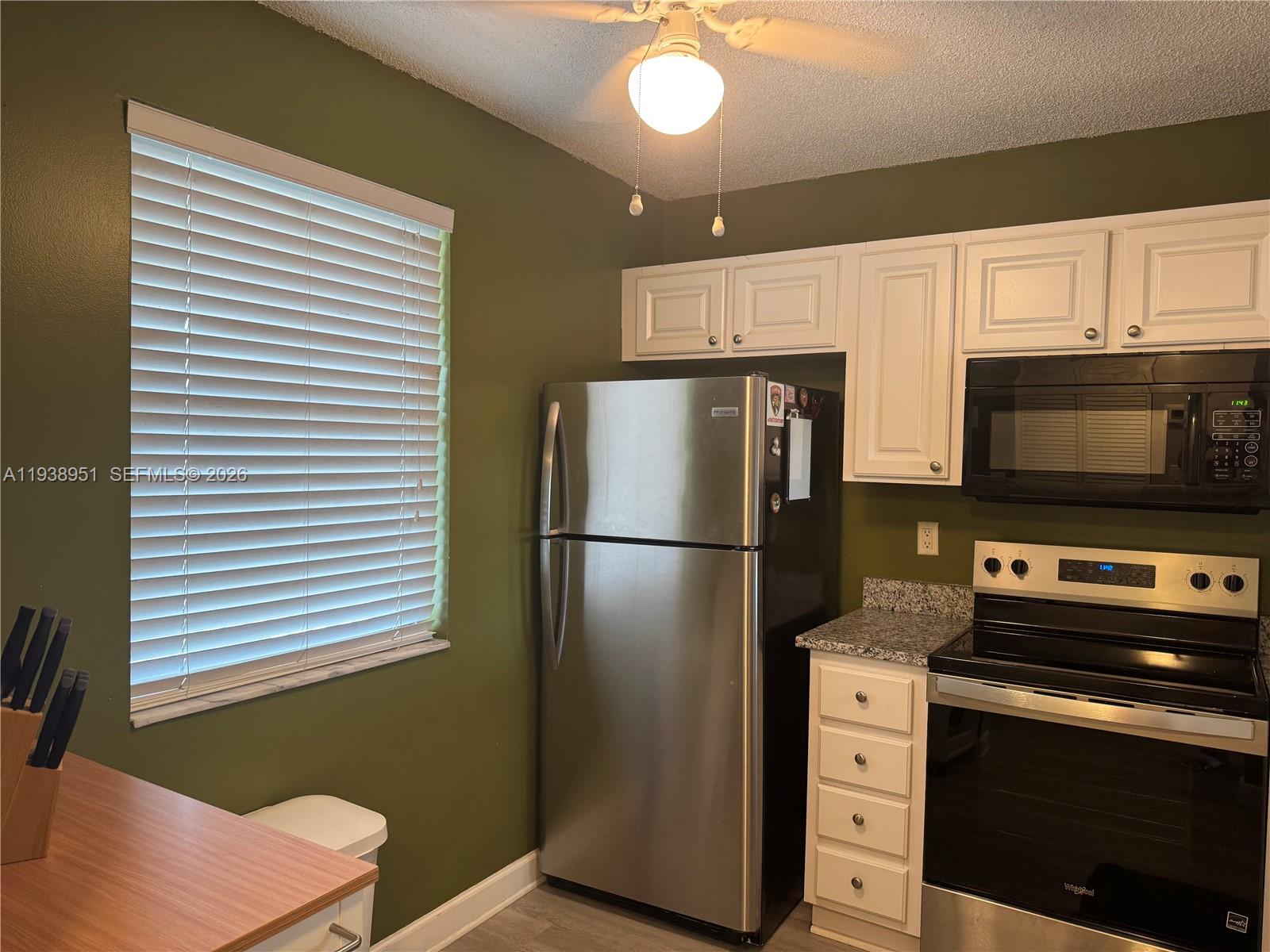 VIEWPOINTE CONDO - Residential