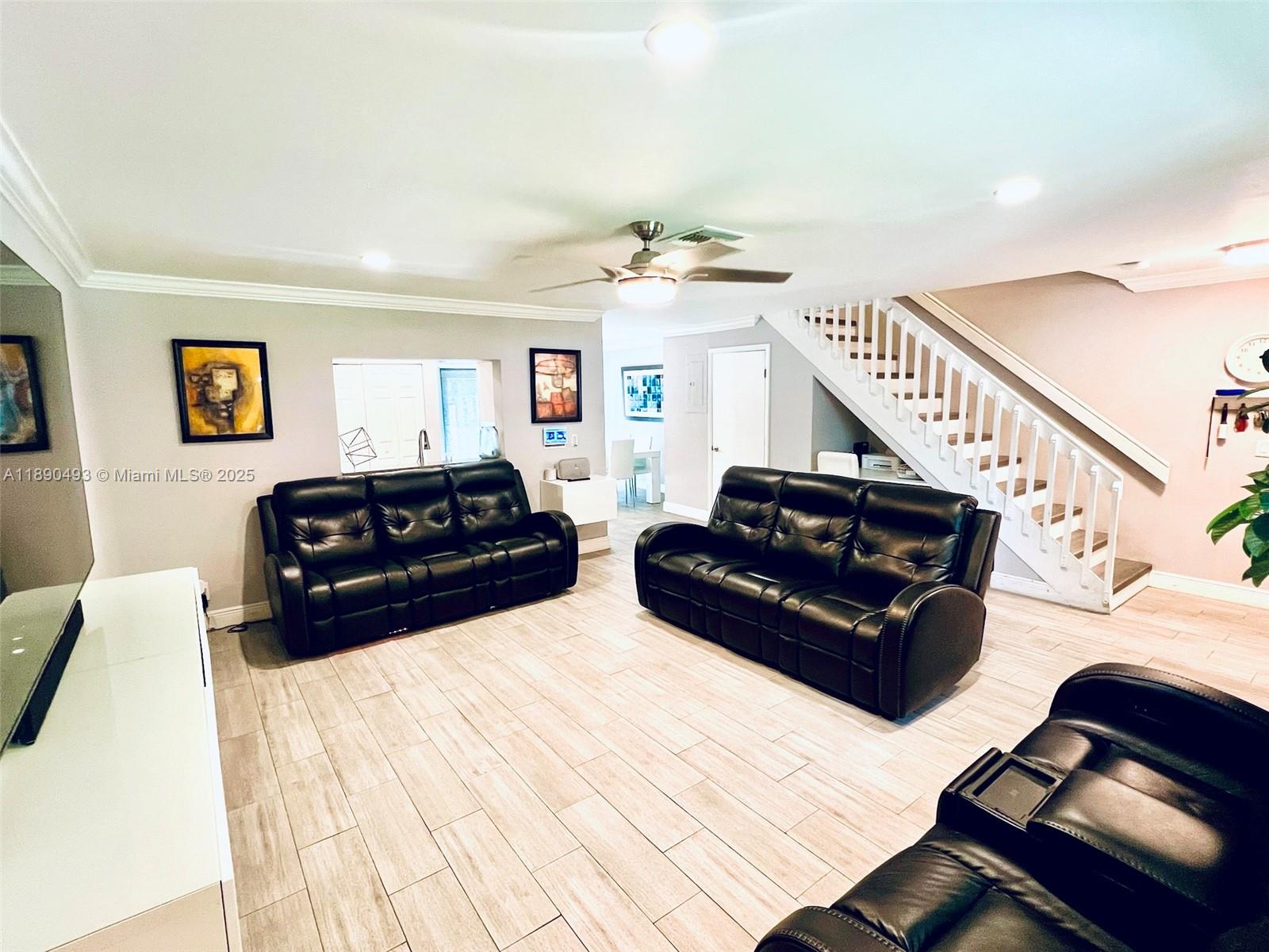 TWIN FOUNTAINS REPLAT - Residential
