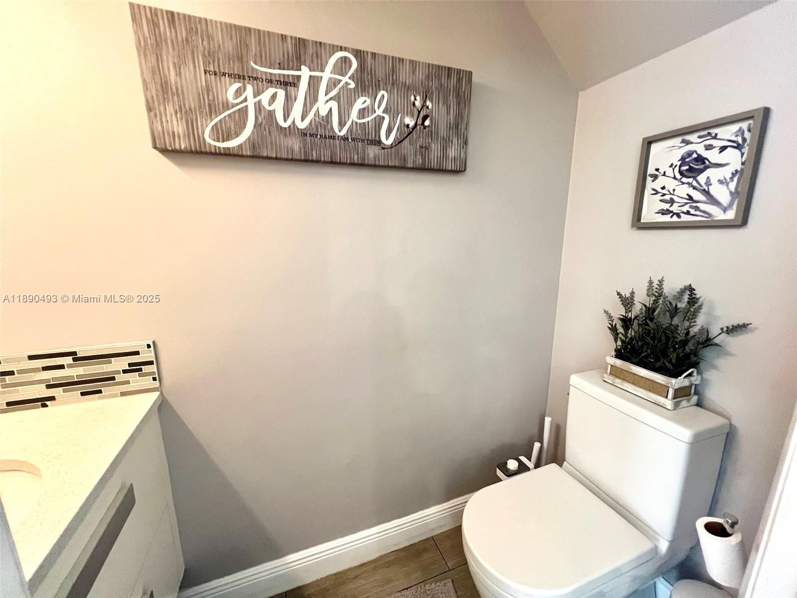 TWIN FOUNTAINS REPLAT - Residential