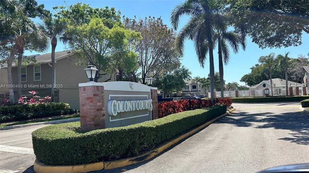 TWIN FOUNTAINS REPLAT - Residential