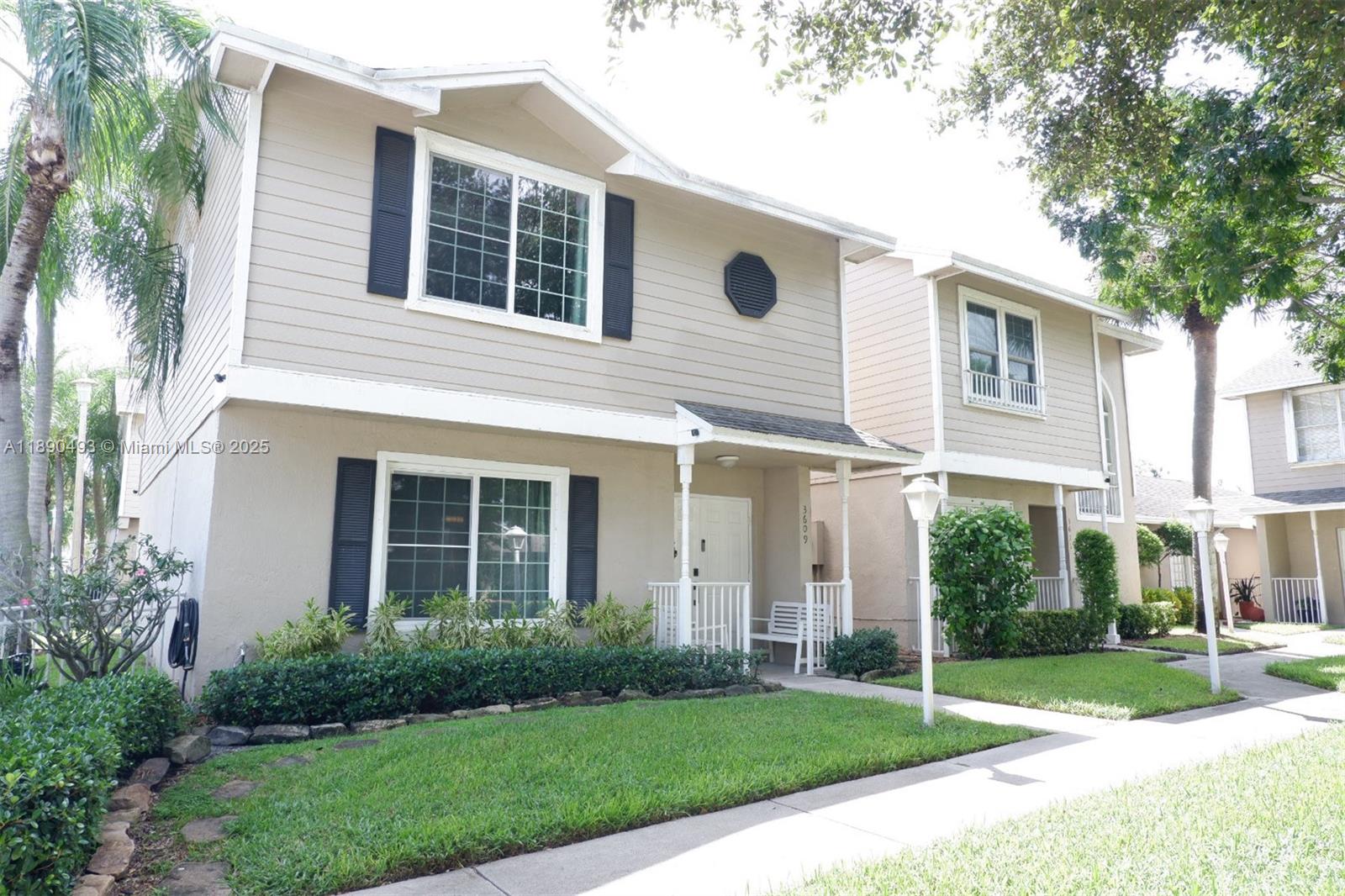 TWIN FOUNTAINS REPLAT - Residential