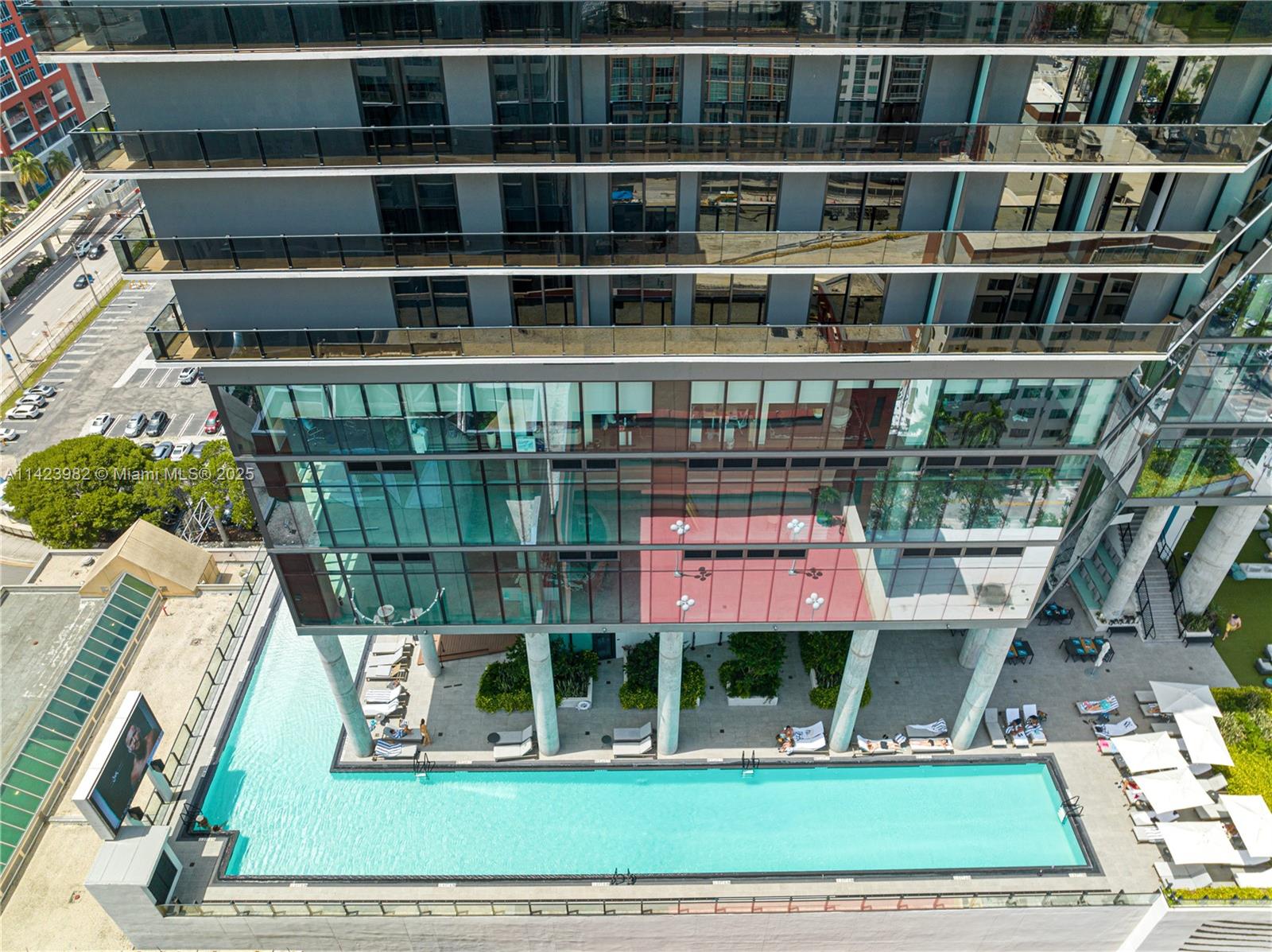 The Elser - Residential
