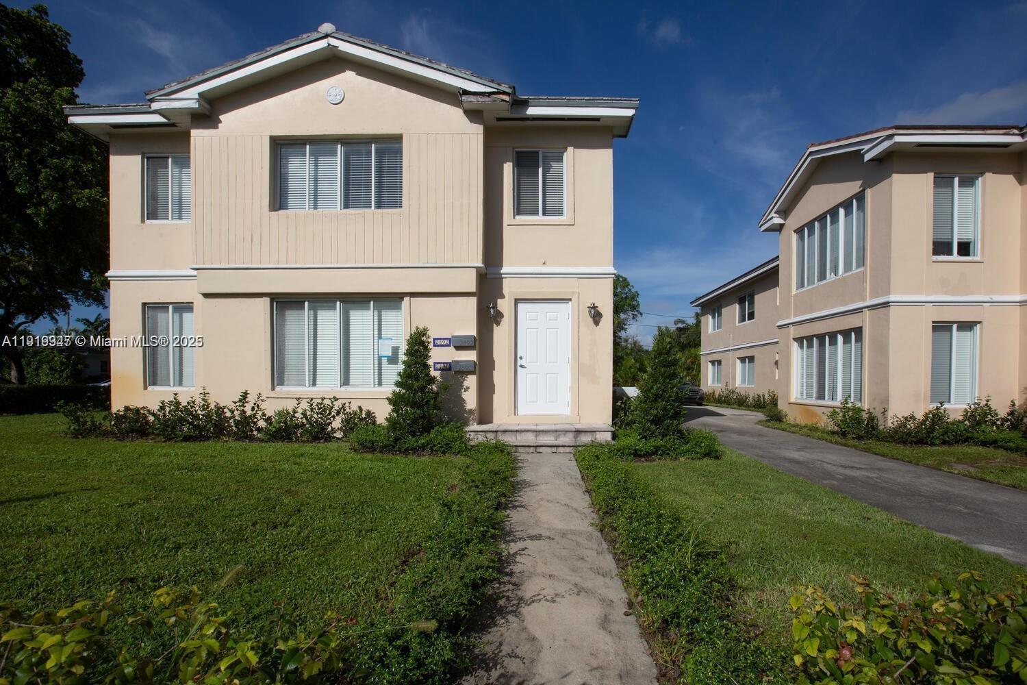 CORAL GABLES BILTMORE SEC - Residential Income