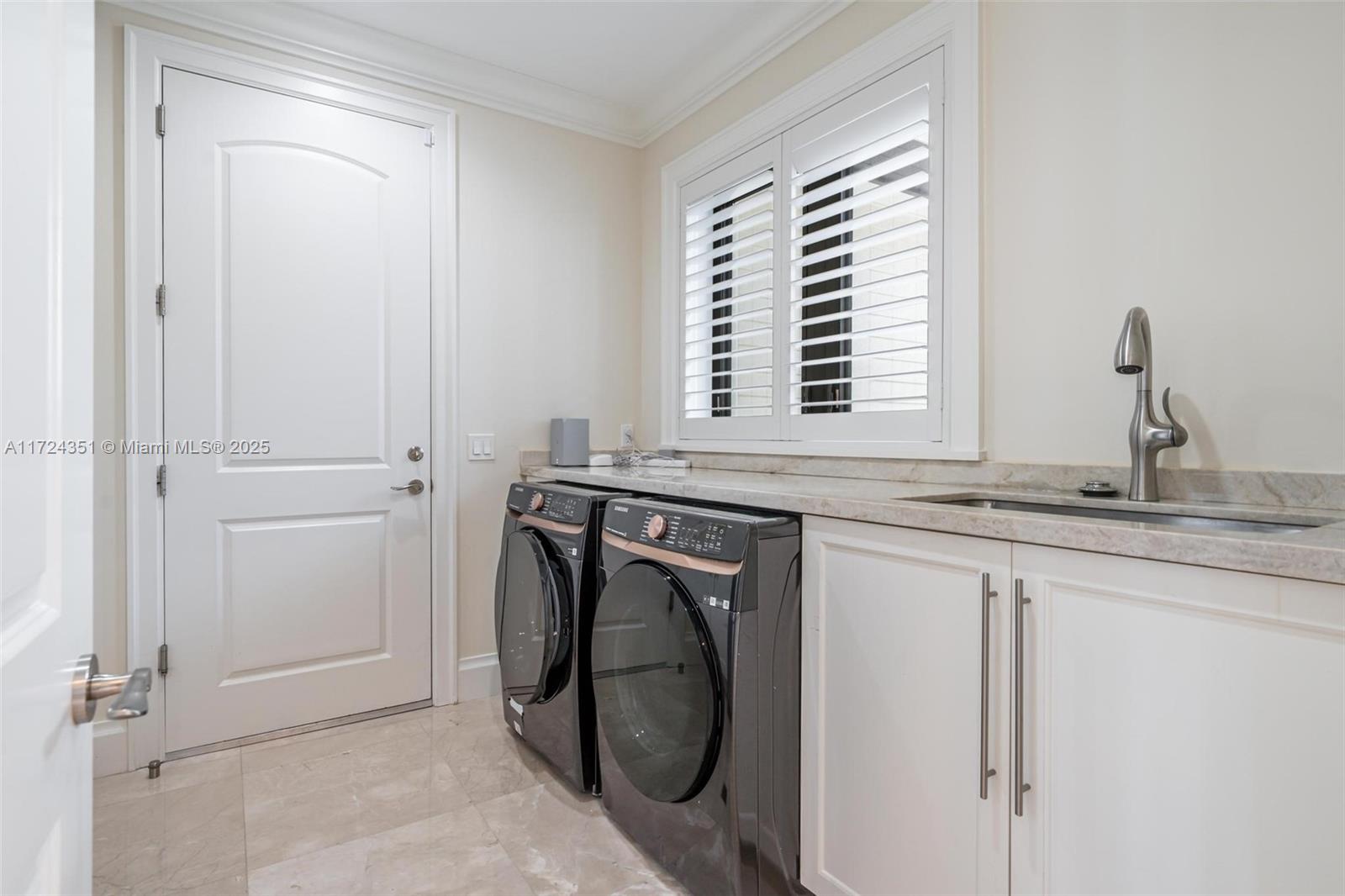 HILLSBORO ISLES - Residential