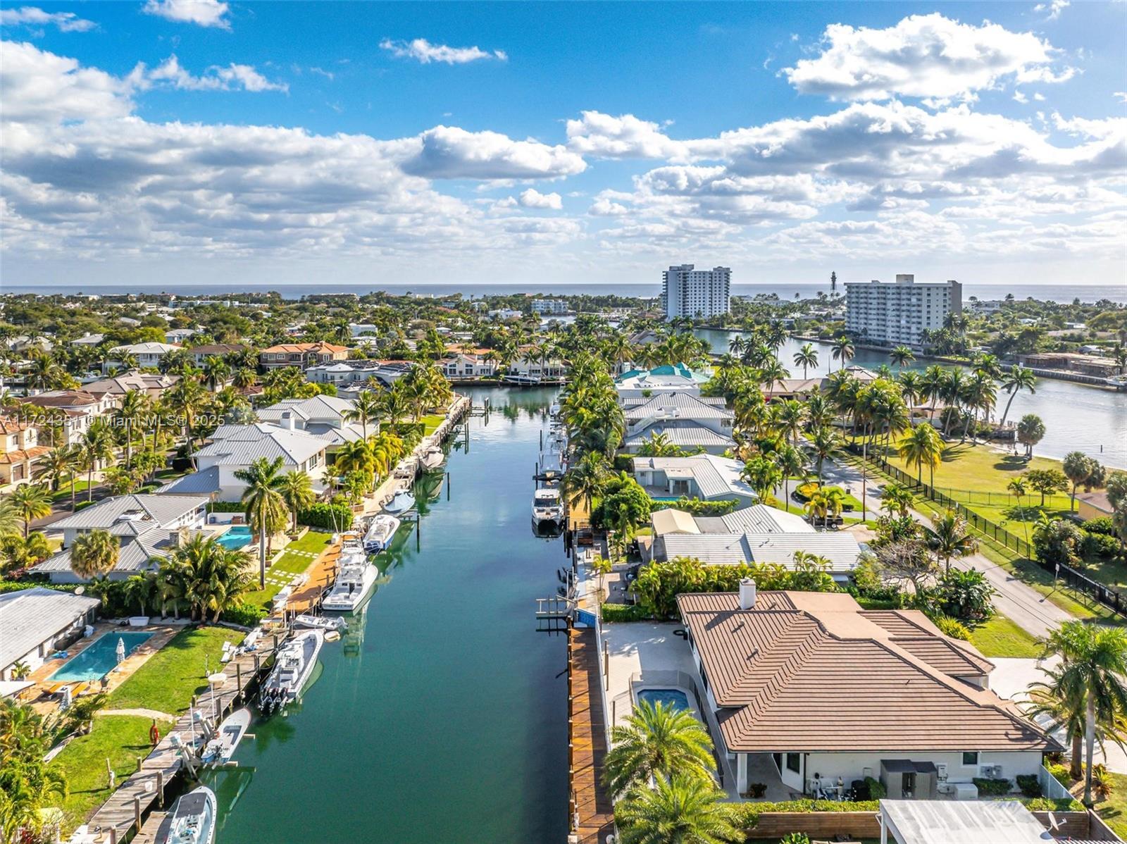 HILLSBORO ISLES - Residential