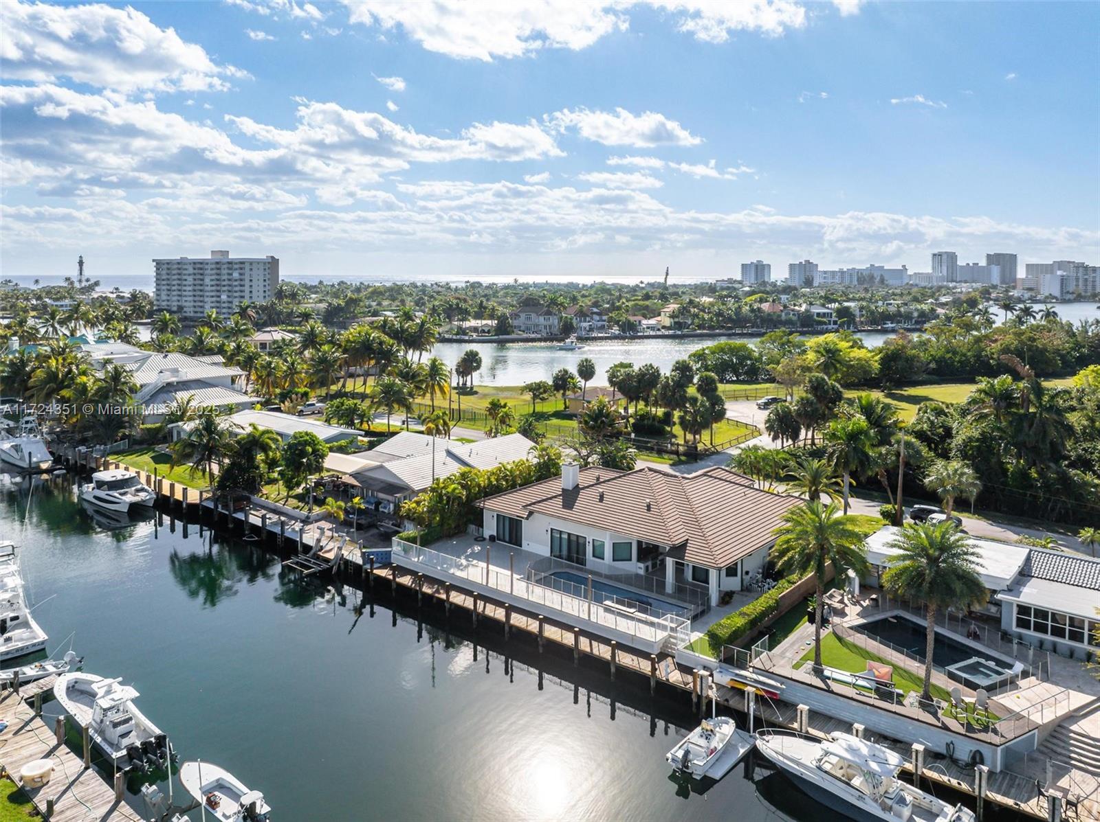 HILLSBORO ISLES - Residential