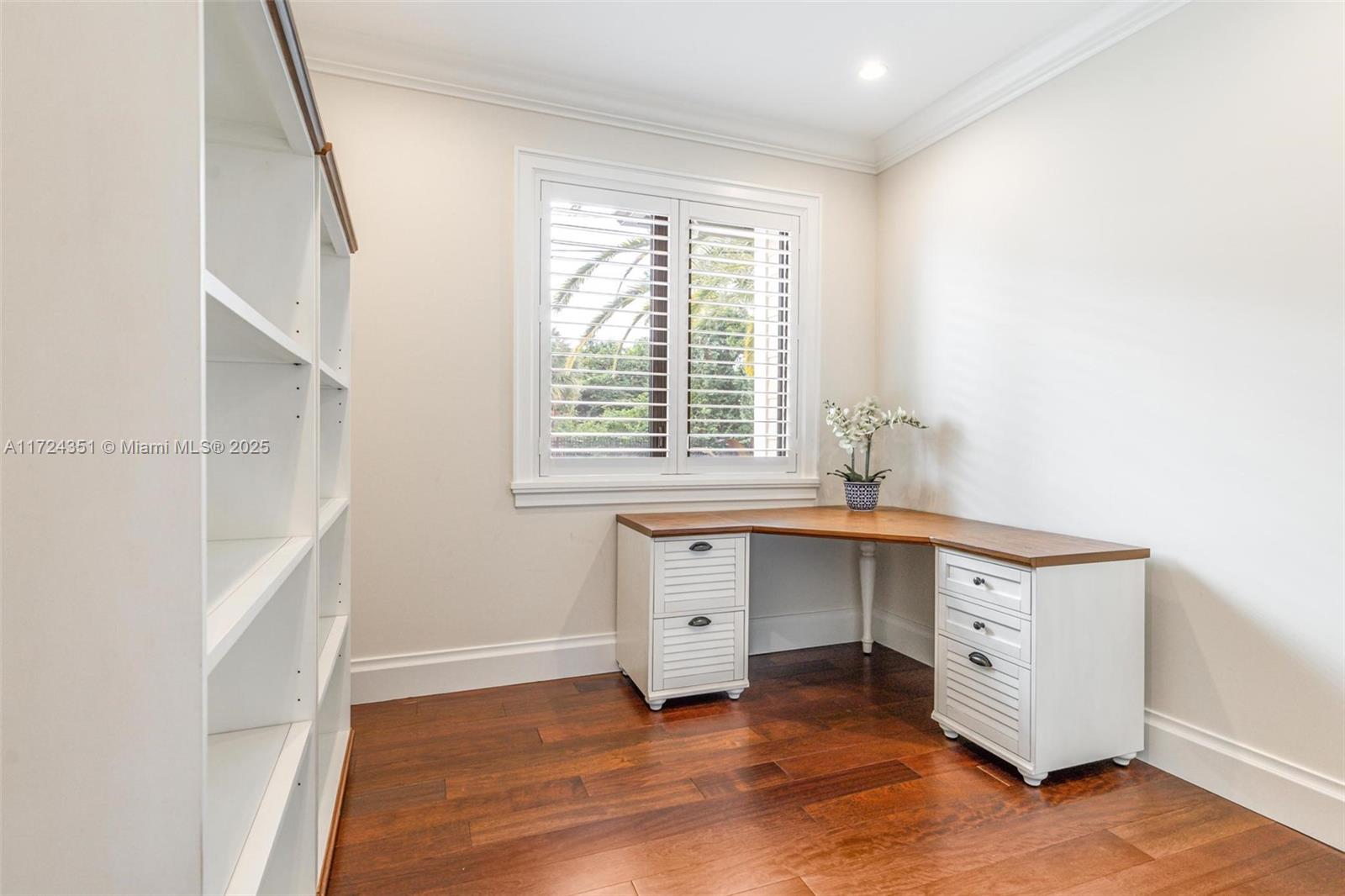 HILLSBORO ISLES - Residential