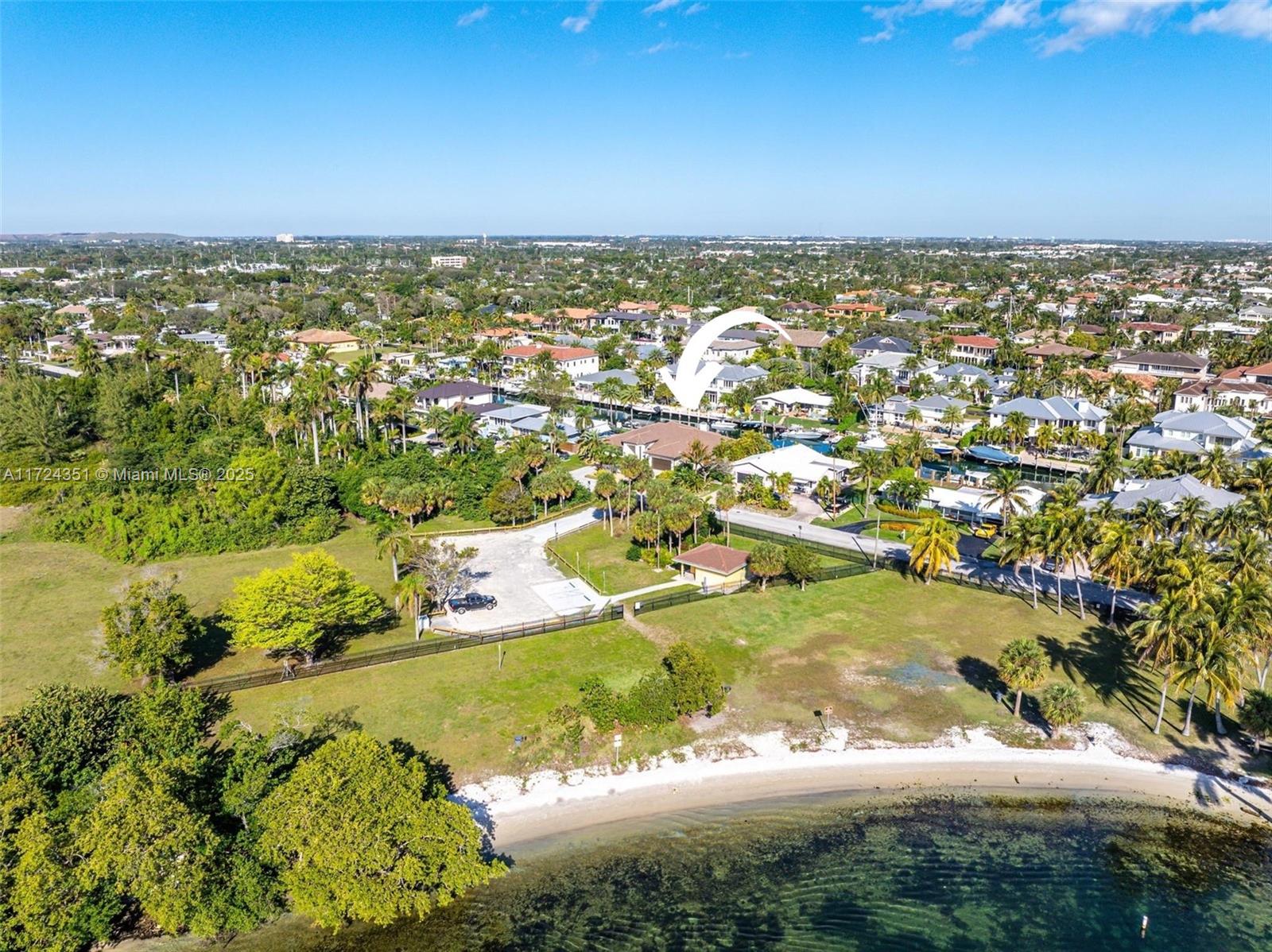 HILLSBORO ISLES - Residential